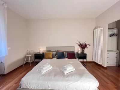Contemporary central with lift and Ac apartment – Fotos 2