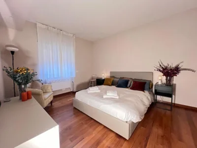 Contemporary central with lift and Ac apartment – Fotos 15